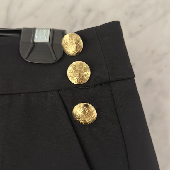 PORTMANS | High Waist Black Shorts w Gold Buttons | Size 10 |Excellent Condition - Picture 2 of 5